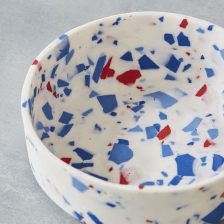 Sevak Zargarian - Small Bowl [blue/red] [detail]Photographer: Yeshen Venema